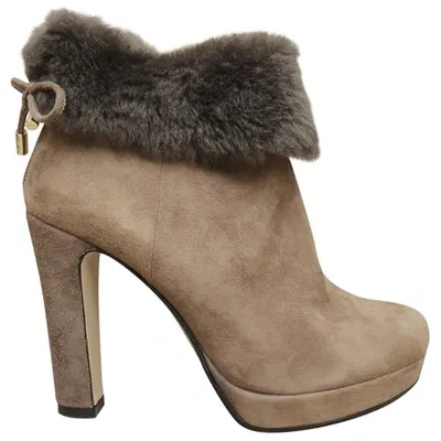 Pre-owned Max Mara Ankle Boots In Beige