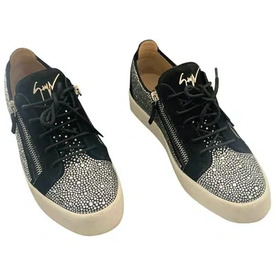 Pre-owned Giuseppe Zanotti Glitter Low Trainers In Black