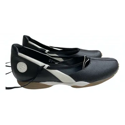 Pre-owned Giorgio Armani Leather Ballet Flats In Black