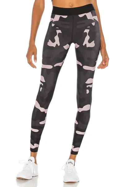 Ultracor Camo Collegiate Legging In Blush Patent Nero