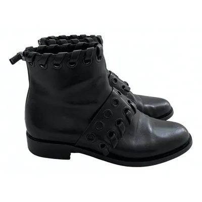 Pre-owned Fendi Leather Biker Boots In Black