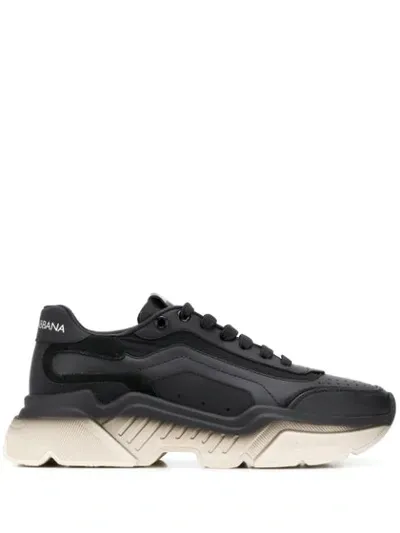 Dolce & Gabbana Daymaster Low-top Sneakers In Black