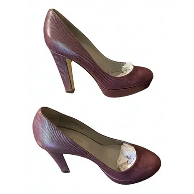 Pre-owned Sergio Rossi Leather Heels In Burgundy