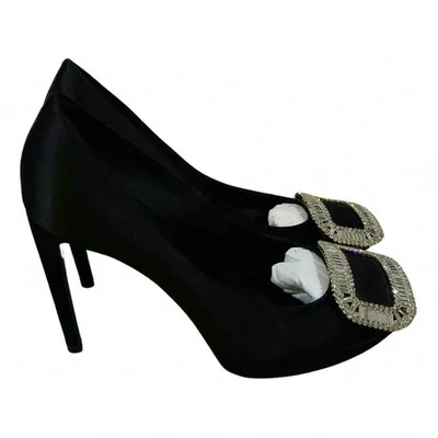 Pre-owned Roger Vivier Trompette Leather Heels In Black