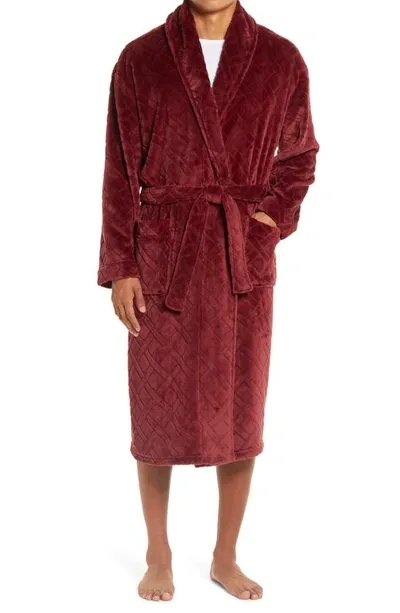 Majestic Men's Crossroads Textured Plush Shawl Robe In Red