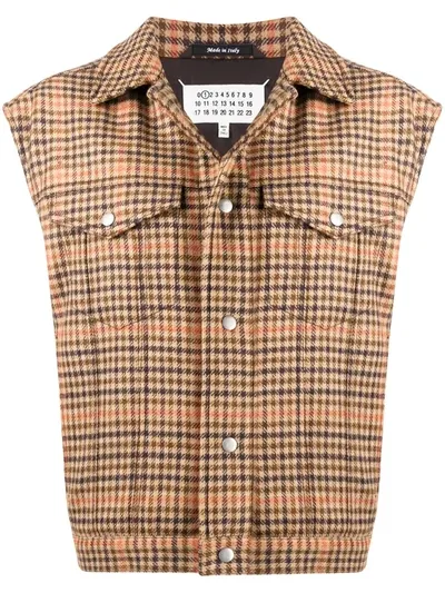 Maison Margiela Houndstooth-print Sleeveless Jacket In Neutrals