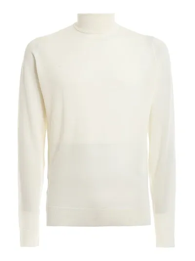 John Smedley Cherwell Extra Fine Wool Turtleneck In White