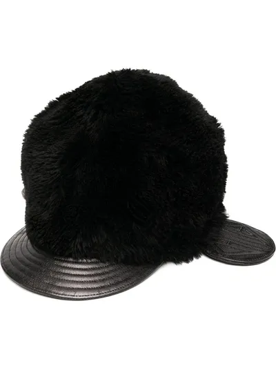 Chloé Shearling Leather Hat In Black