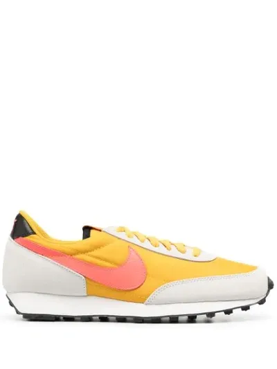 Nike Daybreak Low-top Sneakers In Yellow