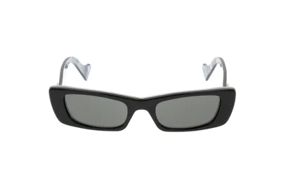 Gucci Eyewear Rectangular Frame Sunglasses In Black/gray