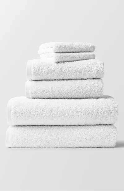 Coyuchi Cloud Loom™ Organic Cotton Bath Towel In Alpine White