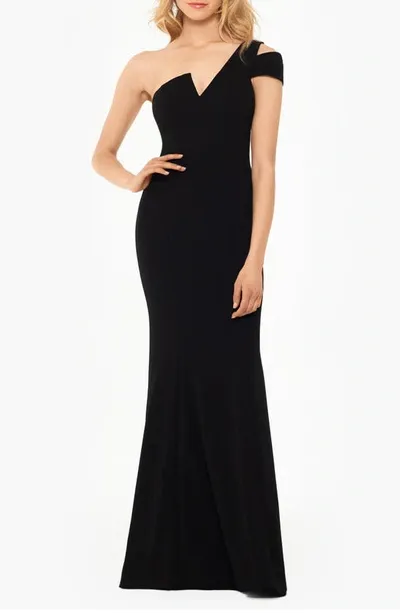 Betsy & Adam One-shoulder Scuba Crepe Gown In Black