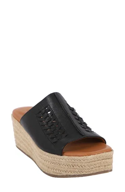 Gentle Souls By Kenneth Cole Silvana Woven Platform Slide Sandal In Black