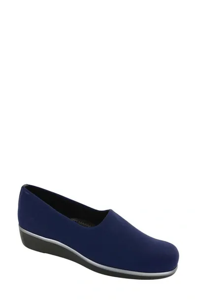 Sas Bliss Slip-on Shoe In Navy