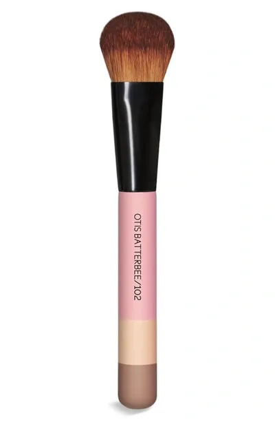 Otis Batterbee 102 Blusher Brush In Pink