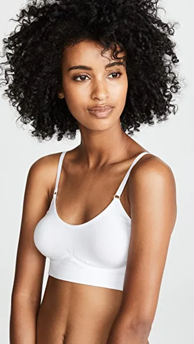 Yummie Seamlessly Shaped Convertible Scoop Neck Wireless Unlined Bralette In White