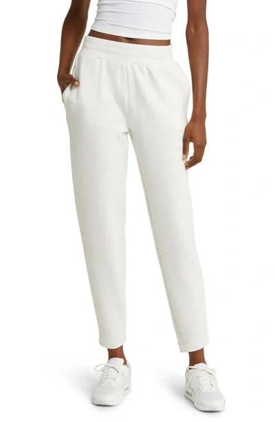 Varley The Slim Knit Ankle Pants In Ivory Marl