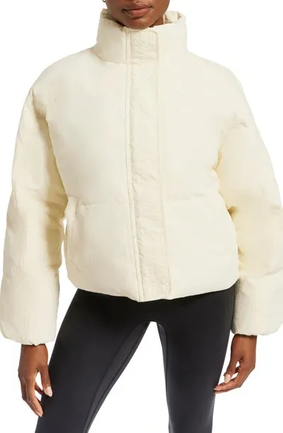 Bandier Crop Puffer Jacket In Canvas