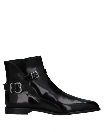 Tod's Ankle Boots In Black