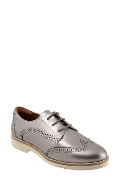 Softwalk Willet Wingtip Derby In Pewter Metal