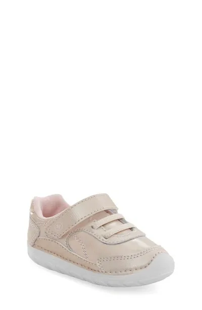 Stride Rite Kids' Grover Sneaker In Champagne