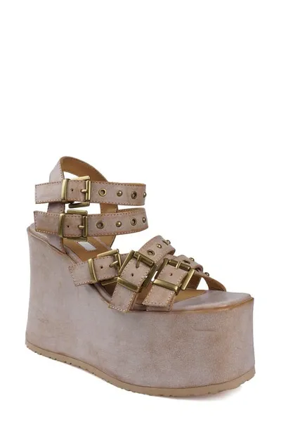 Zigi Vianca Platform Wedge Sandal In Off White Grey