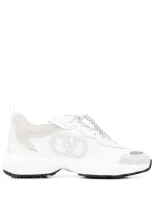 Valentino Garavani Vlogo Low-top Sneakers In White