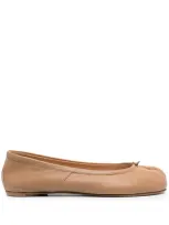 Maison Margiela Tabi Ballerinas In Beige