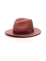 Valentino Garavani Valentino Vlogo Plaque Fedora Hat In Red