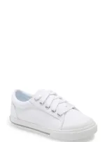 Footmates Taylor Sneaker In White