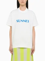 Sunnei White T-shirt With Contrasting Logo