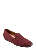 Softwalk Vista Loafer In Dark Cherry Nubuck