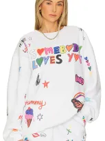 The Mayfair Group Somebody Loves You Crewneck In White