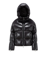 Moncler Collection Doudoune Courte Huppe In Noir