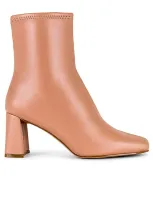 Steve Madden Harli Boot In Tan