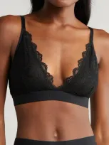 Lemonade Dolls Lace Bralette In Black