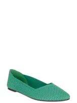 Mia Kerri Pointed Toe Knit Flat In Green