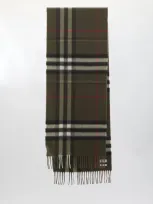 Burberry Giant Check Scarf In Black