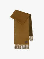 Burberry Reversible Cashmere Scarf In Shrew