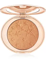 Charlotte Tilbury Hollywood Glow Glide Highlighter In White