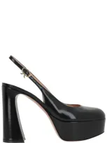 Gianvito Rossi Bessie Round Toe Platform Pumps In Black