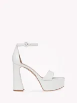 Gianvito Rossi Holly Leather Platform Sandals In White Leather