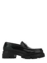 Givenchy Loafers In 001