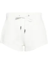 Gucci Kurze Shorts Mit Logo-schild In White