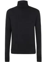 Md75 Turtle Neck Merinos Sweater Clothing In Black