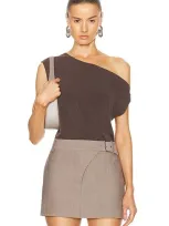 Norma Kamali Drop Shoulder Top In Chocolate