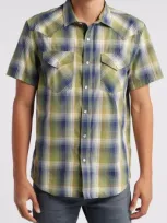 Pendleton Frontier Plaid Short Sleeve Snap-up Western Shirt In Green/ Navy Plaid