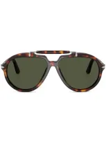 Persol Unisex Sunglass Po0202s In Grün