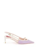 Roger Vivier Pumps In White