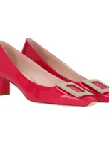 Roger Vivier Lvr Exclusive Belle Vivier Patent Heels In Pink